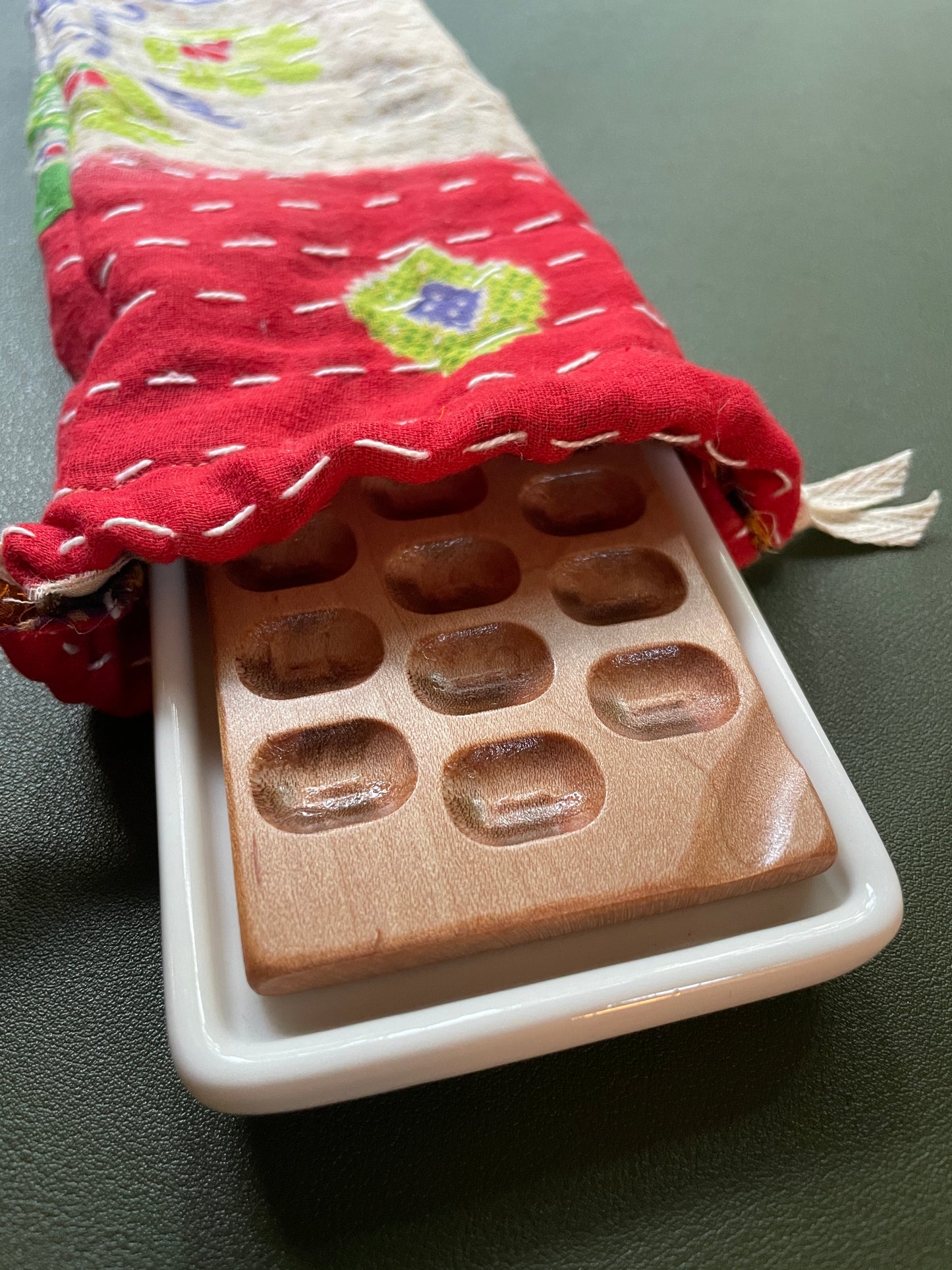 22 Well Watercolor Palette, maple and ceramic palette