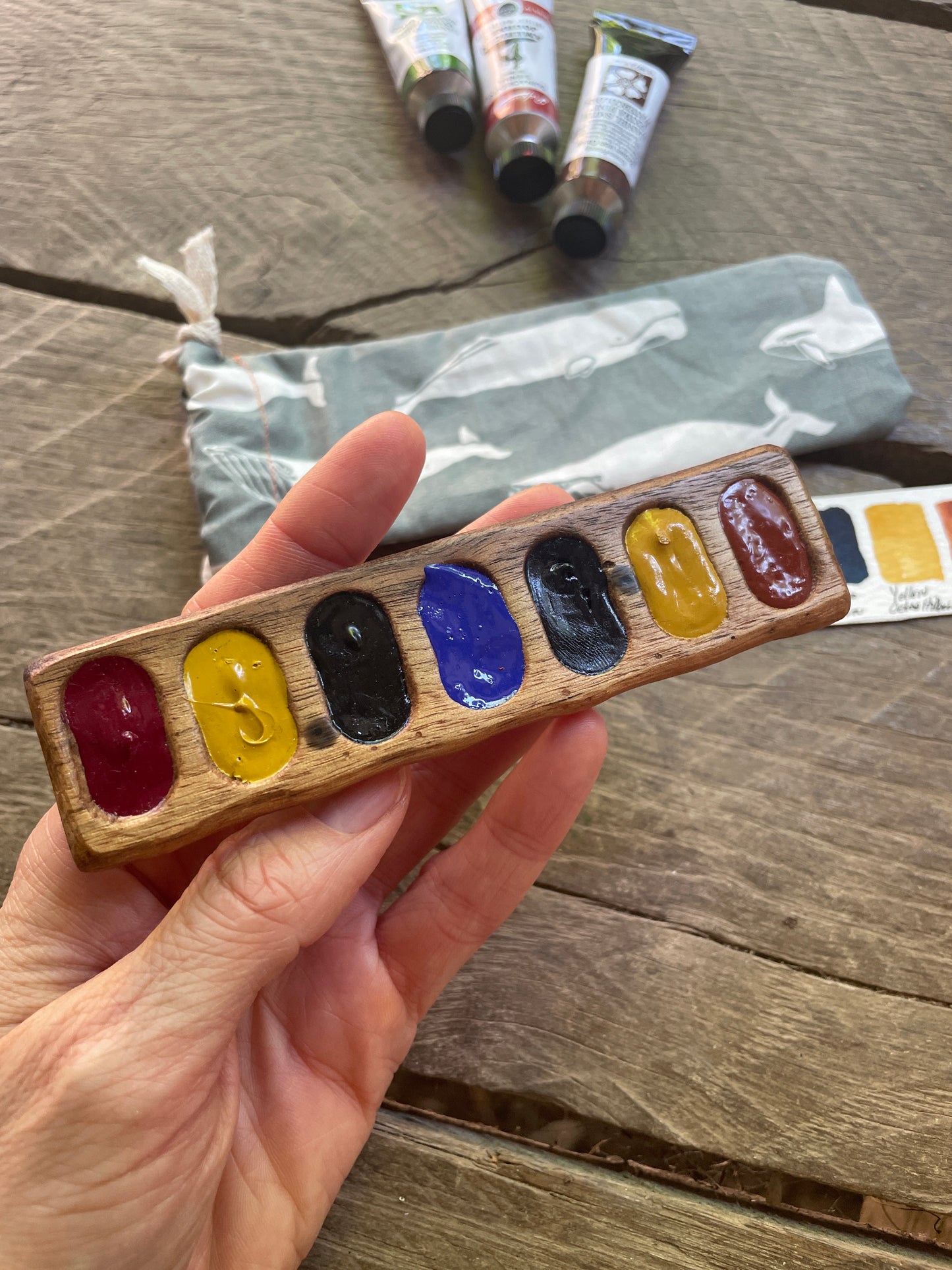 7 Well Watercolor Palette, Walnut