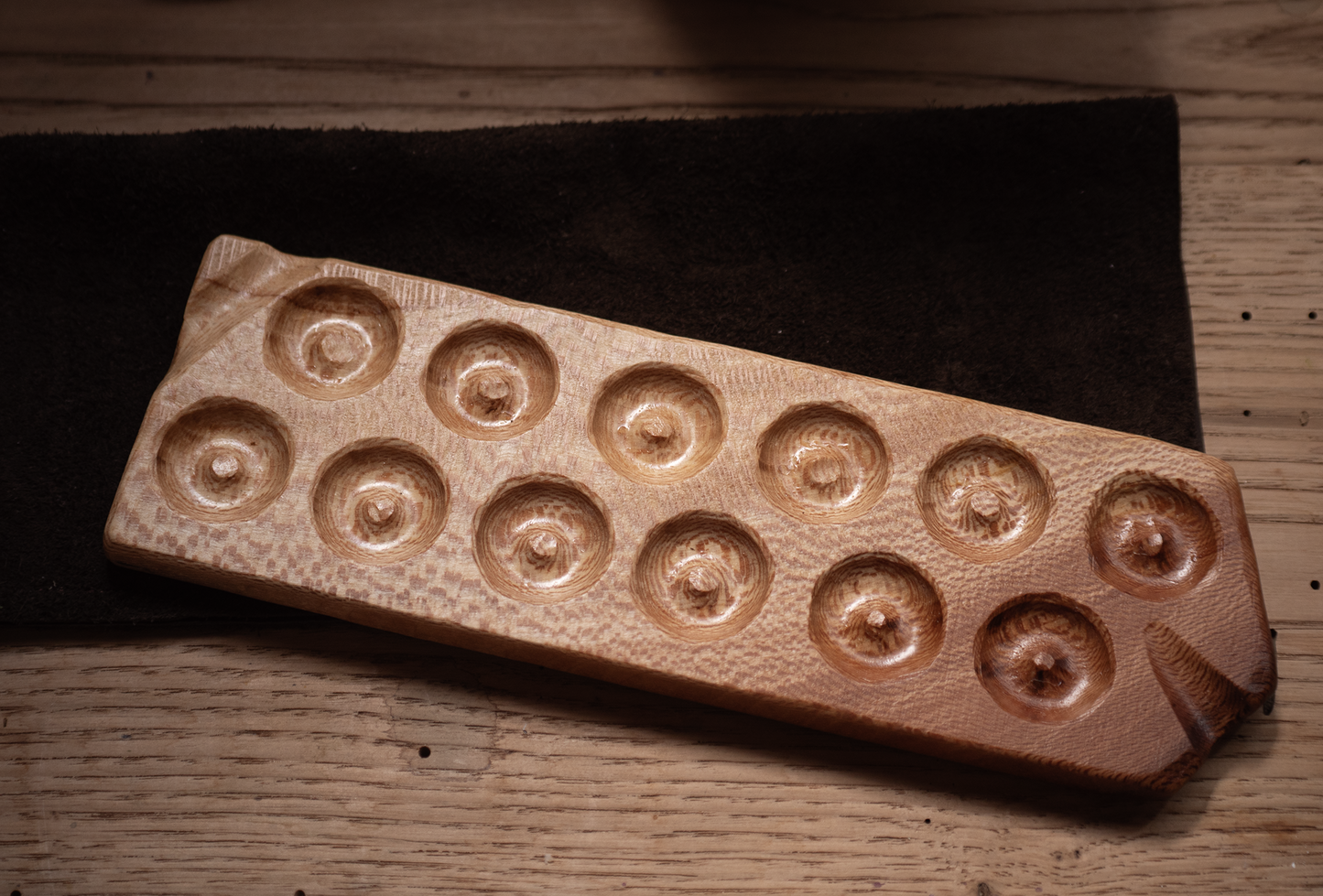 12 large Well Watercolor Palette, Sycamore