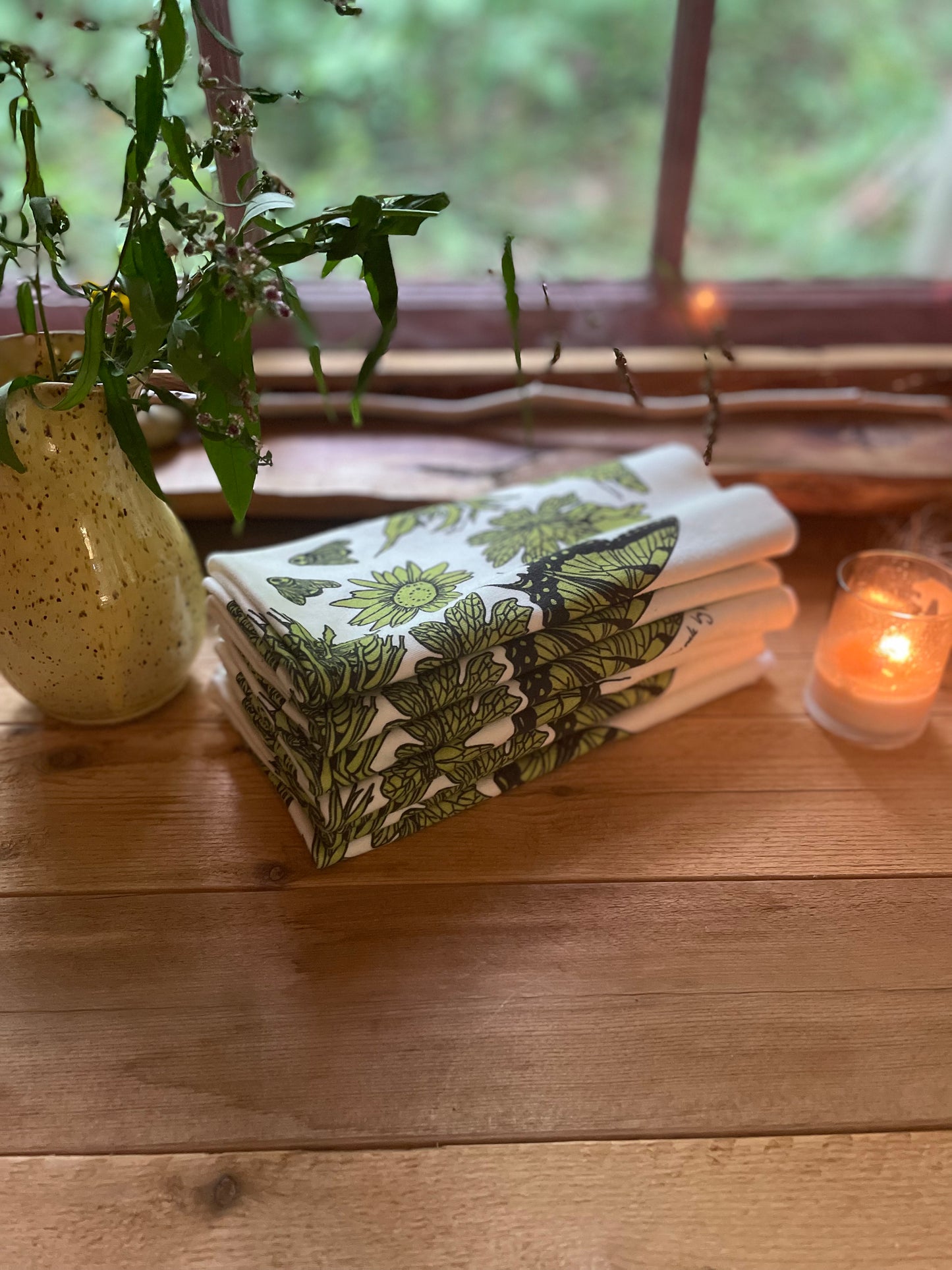 Local Nature READING CLOTH / BANDANA 19x19"