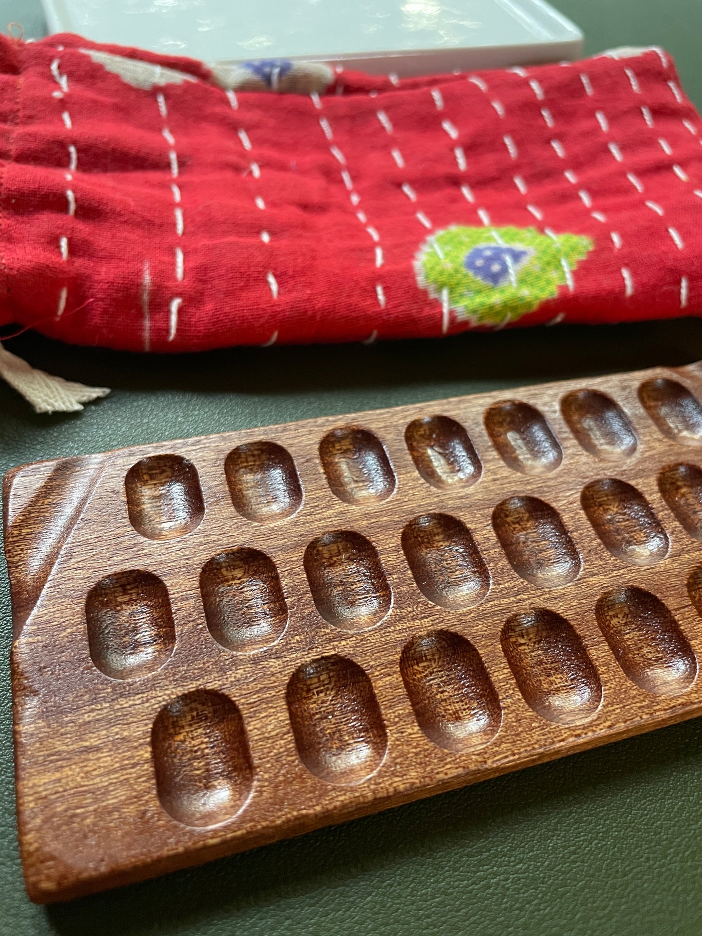22 Well Watercolor Palette, sapele and ceramic palette