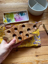 Load image into Gallery viewer, 9 Well hickory Watercolor Palette