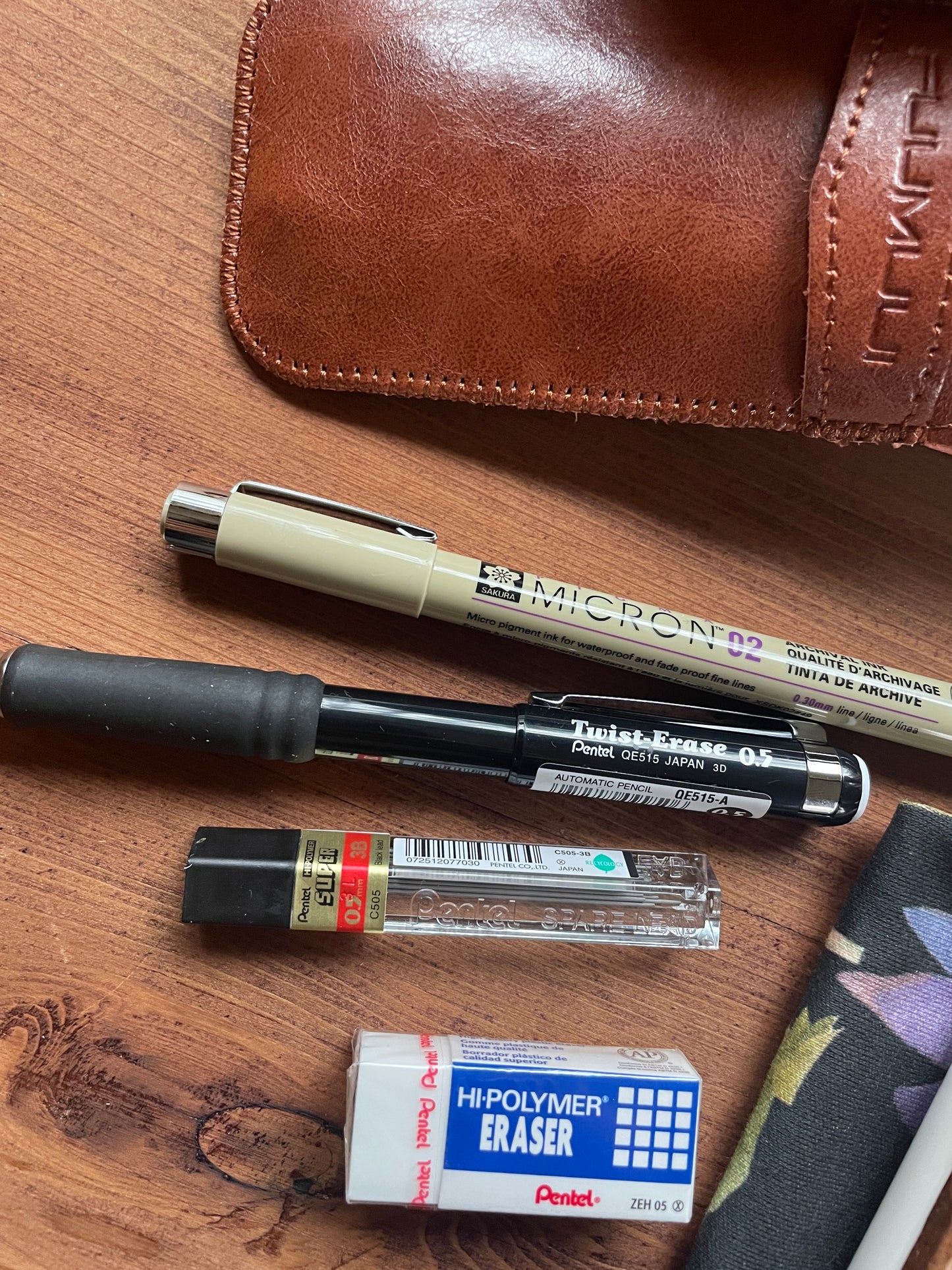 Watercolor Sketch KIT black